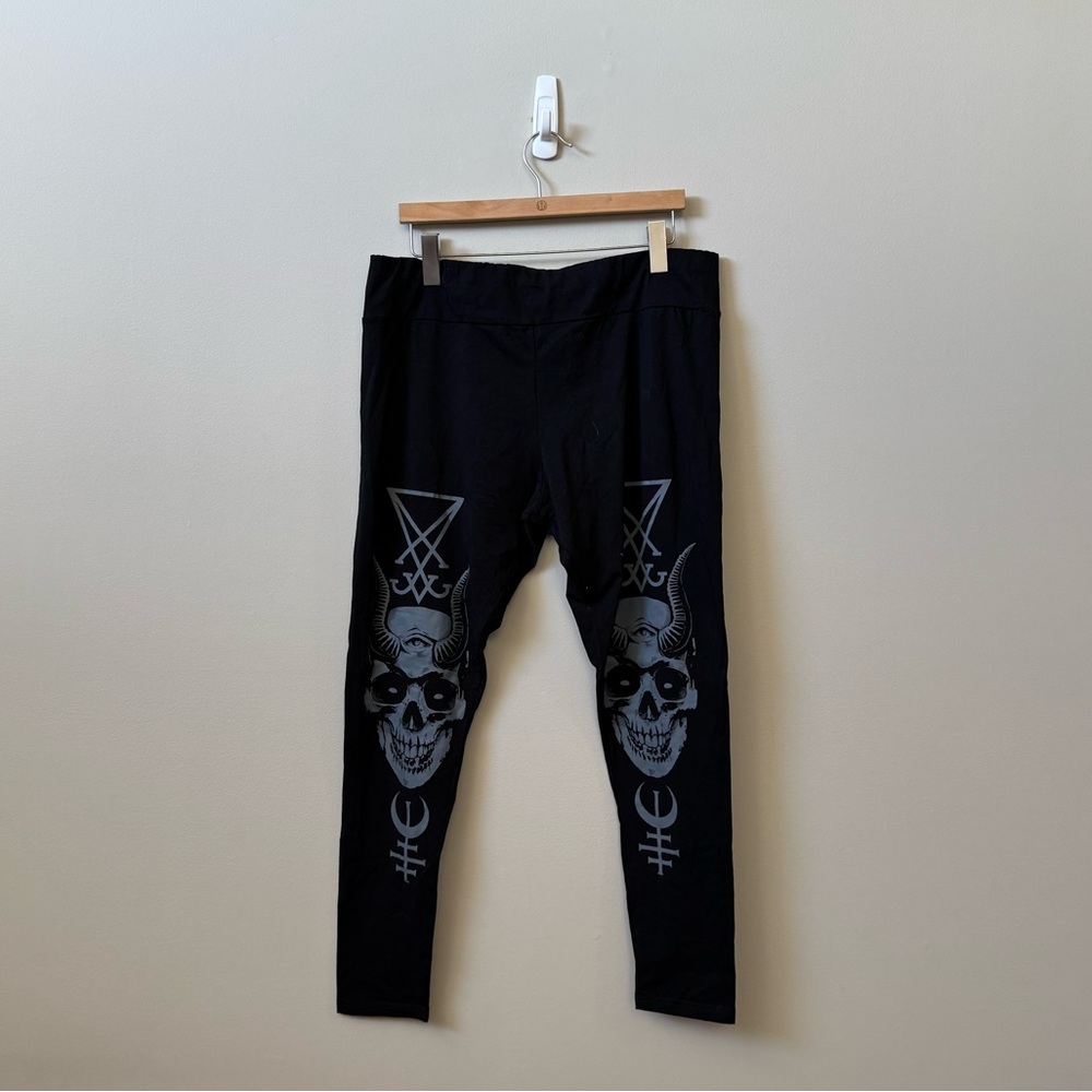 KILLSTAR women’s Mooncult black printed grunge punk leggings - Picture 2 of 6